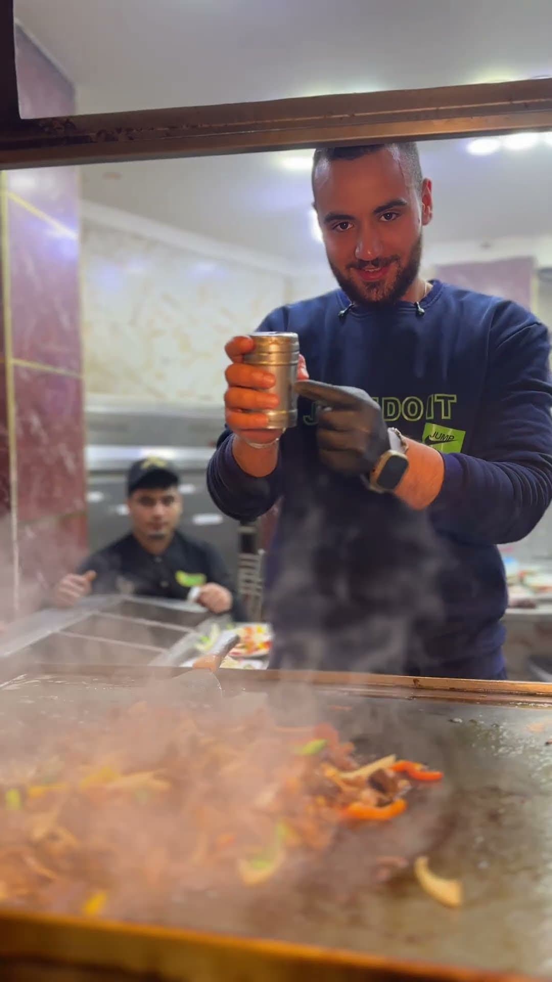 مطعم المدينة ملك المشكل 👑
