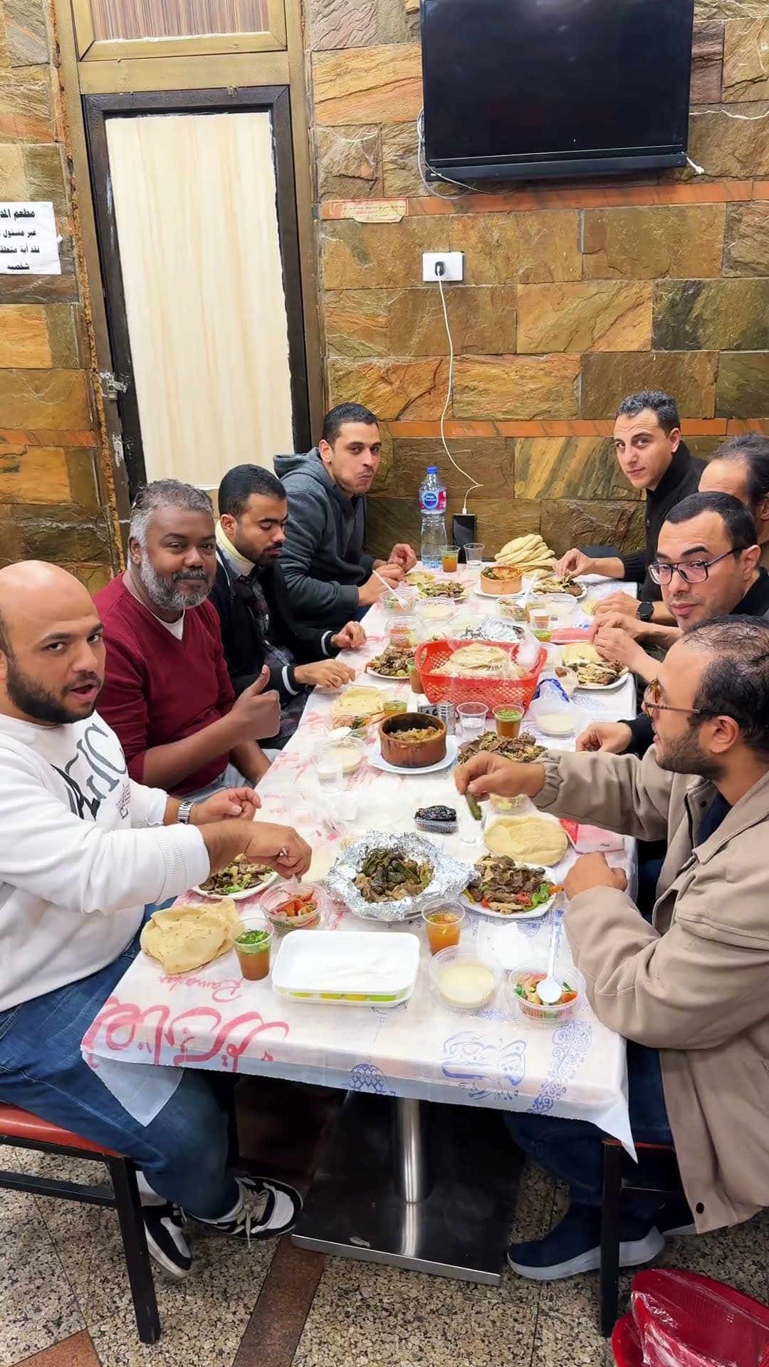 مطعم المدينة ملك المشكل 👑